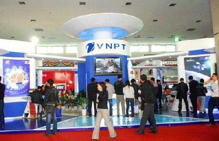Tập đoàn VNPT được xác định là doanh nghiệp thống lĩnh thị trường đối với 3 loại dịch vụ: gồm điện thoại đường dài trong nước; dịch vụ kênh thuê riêng nội hạt và dịch vụ kênh thuê riêng đường dài trong nước. 