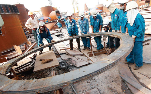 Cổ tức được chia cho phần vốn nhà nước theo nghị quyết của đại hội đồng 
cổ đông và Hội đồng quản trị cho phần vốn nhà nước phát sinh trong năm 
2013 và 2014.