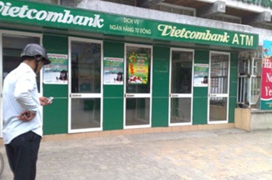 Tính đến 30/6/2012, tổng dư nợ của Vietcombank đạt hơn 214.239 tỷ đồng, tăng 2,95% so với đầu năm.