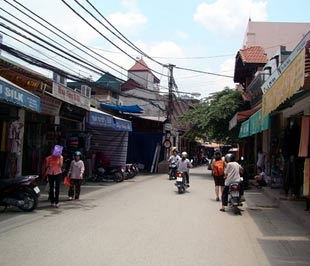 Làng lụa Vạn Phúc - Hà Đông