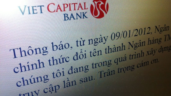 Ngân hàng tái cấu trúc và nguồn lực “ngoại đạo”
