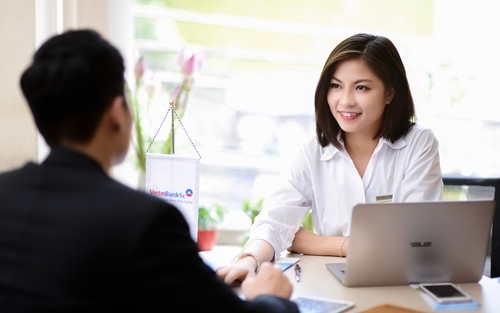 Năm 2016 ghi dấu mốc quan trọng trong hoạt động của VietinBankSc với sự 
bùng nổ doanh thu trong lĩnh vực tư vấn tài chính doanh nghiệp.