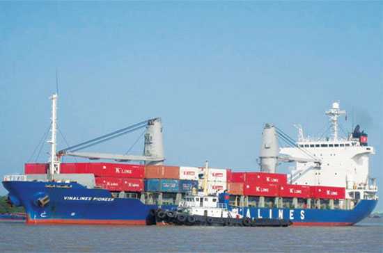 Thừa nhận thực tế có một số tập đoàn, tổng công ty nhà nước kinh doanh không hiệu quả, thua lỗ, làm thất thoát vốn nhà nước, Bộ trưởng Huệ đã nêu tên Vinashin, Vinalines và Tổng công ty xây dựng đường thủy Việt Nam làm dẫn chứng - Ảnh minh họa.