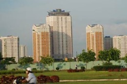 Theo dự luật thuế nhà đất trình Quốc hội thông qua, Chính phủ đưa ra 3 phương án tính thuế đối với đất ở.