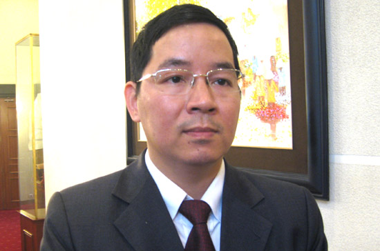 TS. Vũ Thành Tự Anh, Giám đốc nghiên cứu Chương trình Giảng dạy Kinh tế Fulbright - Ảnh: Anh Quân.