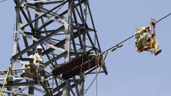 Nhiều ý kiến ủng hộ bỏ hiến định “kinh tế nhà nước là chủ đạo”