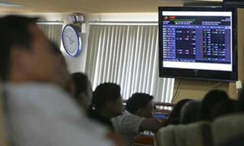 Một nhà đầu tư bị phạt 550 triệu đồng vì làm giá cổ phiếu