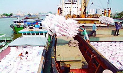 Vốn tín dụng: Nơi khô hạn, chỗ dồi dào?