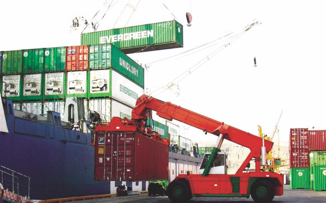 Sacombank luôn hỗ trợ doanh nghiệp bằng các giải pháp tài chính linh hoạt khác nhau.