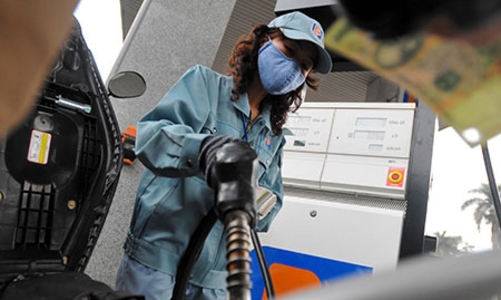 “Giá xăng có thể tăng từ 600-1.000 đồng/lít”