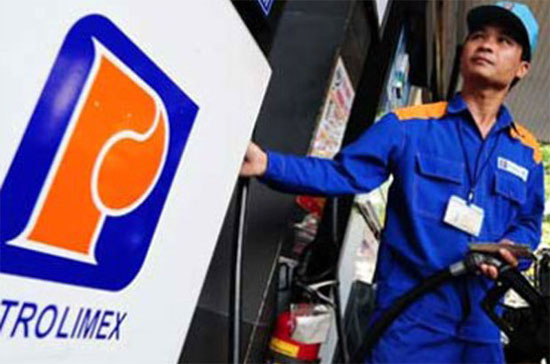 Theo quy định tại Nghị định 84, thời gian giữa hai lần điều chỉnh giá liên tiếp tối thiểu là 10 ngày với trường hợp tăng giá, tối đa là 10 ngày đối với trường hợp giảm giá.