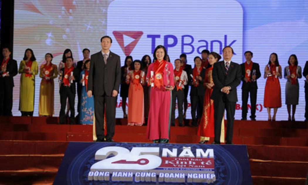 Với giải thưởng uy tín này, thương hiệu TPBank một lần nữa khẳng định những nỗ lực trong năng lực lãnh đạo, chất lượng sản phẩm, nguồn nhân lực, hoạt động kinh doanh.