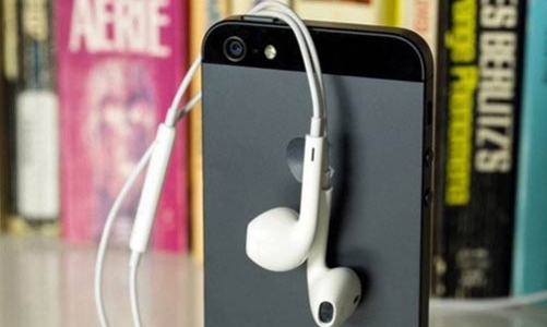 Rộ tin đồn về iPhone 5 “giá bình dân”