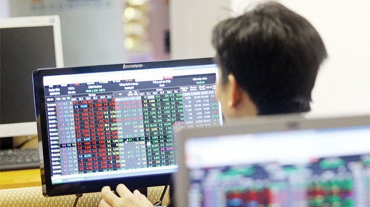 Ủy ban yêu cầu hai Sở HSX và HNX giám sát về nghĩa vụ báo cáo, công bố thông tin đối với các công ty có trong danh sách.