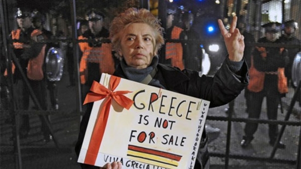 “Đồng Euro có thể tan rã vì khủng hoảng nợ”