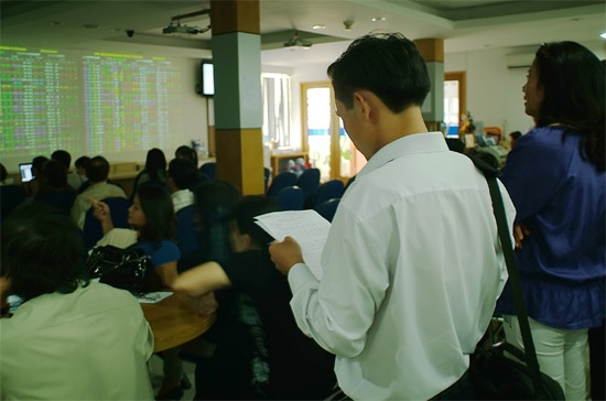 Tuần qua, mức hỗ trợ ở vùng 480 điểm tỏ ra khá vững với nhiều phiên tái kiểm tra mà không bị xuyên thủng - Ảnh: Quang Liên.