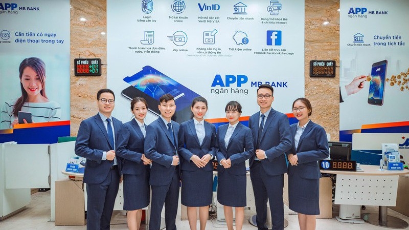 App MBBank cũng là một sản phẩm trí tuệ để Ngân hàng Quân đội mang lại giá trị cho khách hàng thông qua hàng loạt các tiện ích dễ sử dụng và tuyệt đối an toàn.