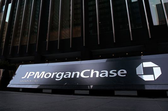 Các chuyên gia của JPMorgan Chase nhận định, hiệu quả ban đầu của chính sách thắt chặt mà Việt Nam áp dụng thời gian qua được thể hiện qua lạm phát giảm tốc và thâm hụt thương mại co lại.