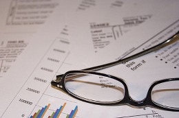 Câu chuyện về những chỉ tiêu cụ thể dường như vẫn còn phải tiếp tục tranh luận, dù đã được quyết bởi cơ quan quyền lực cao nhất.