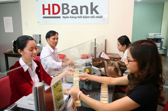 Dừng huy động và cho vay vàng, dự kiến một lộ trình sẽ đặt ra để các ngân hàng tất toán các hợp đồng.