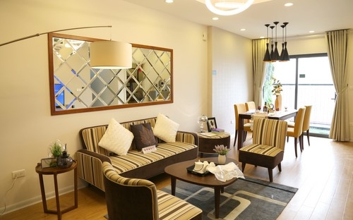 Mỗi căn hộ Goldsilk đều được thiết kế theo phong cách châu Âu, tất cả các phòng đều có nắng và gió tự nhiên.