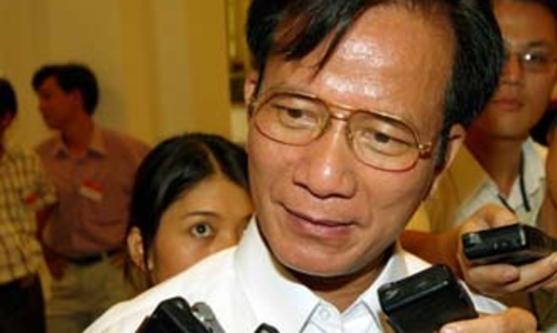 Tiêu chí nào cắt giảm chi tiêu công?