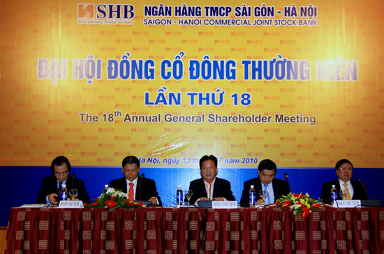 Các chỉ tiêu kế hoạch kinh doanh năm 2010 của SHB được Đại hội cổ đông thông qua với tỷ lệ đồng ý từ 98% - 99%.