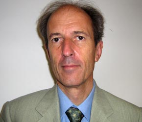 "Nếu áp dụng phương pháp chung của bản báo cáo thì chúng tôi thấy rằng Việt Nam đang đi đúng hướng."