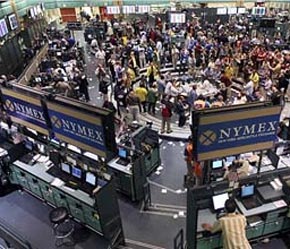 Sàn giao dịch dầu thô tại New York.