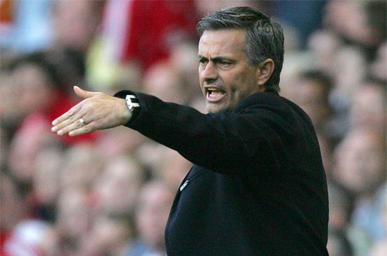 Công việc yêu thích và quan trọng của một nhà quản lý là tìm đúng người làm đúng những việc cần làm. Khả năng này của Mourinho rất đặc biệt và rõ ràng.