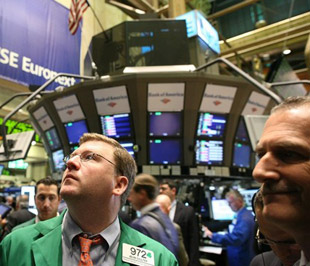 Chỉ số S&P 500 đã tăng 16,2% trong quý 2/2009, đưa chỉ số này có mức tăng trưởng nhanh nhất kể từ quý 4/1998 - Ảnh: Reuters.