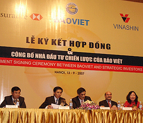 Bảo Việt kết thúc kế hoạch phát hành cổ phần lần đầu và chọn cổ đông chiến lược - Ảnh: Minh Đức.