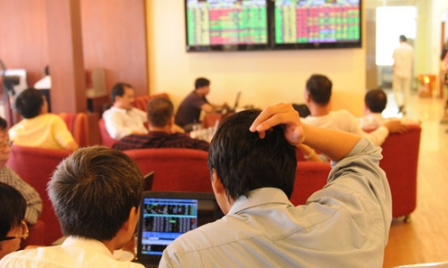 Chứng khoán tháng 5: Tâm điểm cổ phiếu vừa và nhỏ?