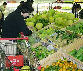 Nếu duy trì đà tăng hiện nay, mục tiêu kiềm chế CPI thấp hơn tăng trưởng khó hiện thực.