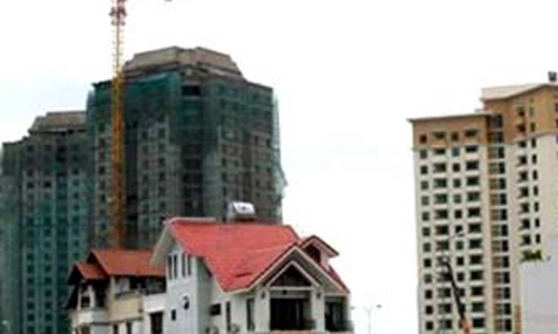 “Bất động” thị trường bất động sản