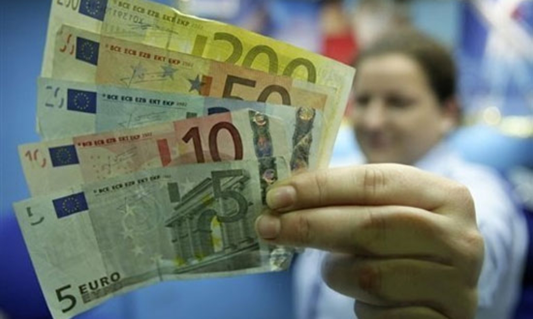 Nếu Hy Lạp vỡ nợ, đây sẽ là một đòn giáng mạnh vào đồng Euro.