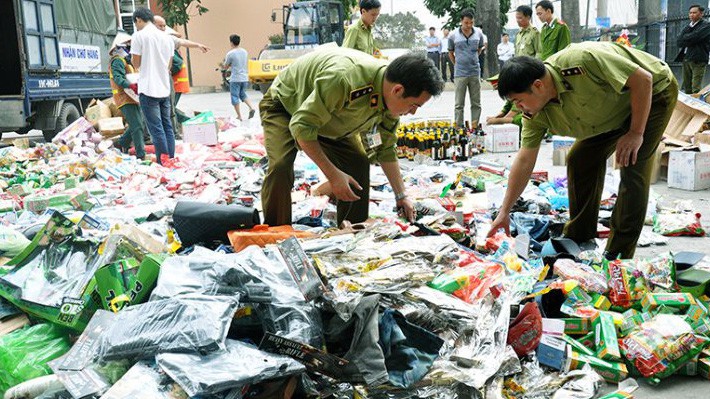 Yêu cầu các cơ quan, đơn vị chức năng các cấp tăng cường tuần tra, kiểm tra, kiểm soát, đảm bảo phát hiện, ngăn chặn kịp thời các hành vi buôn lậu, gian lận thương mại và hàng giả tại các tuyến, địa bàn, lĩnh vực quản lý. 