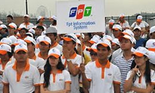 PTI giành hợp đồng bảo hiểm lớn từ FPT