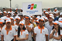 Hợp đồng này bảo hiểm cho gần 12.000 cán bộ nhân viên của Tập đoàn FPT.