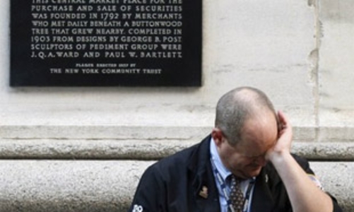 Phố Wall: Chỉ còn khái niệm... “rơi tự do”!