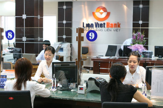 Năm 2010, LienVietBank đặt chỉ tiêu tổng tài sản đạt 60.000 tỷ đồng, lợi nhuận trước thuế 900 tỷ đồng.