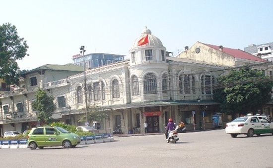 HNX thông báo đã nhận được công văn số 36/PW ngày 10/3/2011 của Công ty Cổ phần Bất động sản Dầu khí về việc xin rút hồ sơ đăng ký niêm yết cổ phiếu tại HNX.