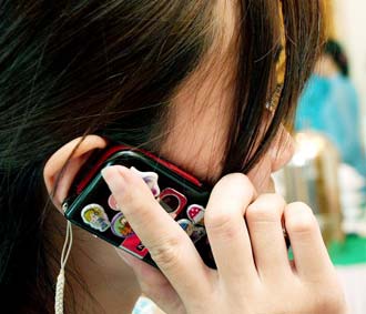 Thuê bao di động tại Việt Nam có tốc độ tăng trưởng mạnh trong vài năm gần đây.