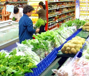 Xét theo địa phương và vùng lãnh thổ, “chịu trận” nhiều nhất trong đợt tăng giá tháng 5 này là cư dân Tp.HCM nói riêng và dân cư vùng Đông Nam bộ nói chung - Ảnh: VT.