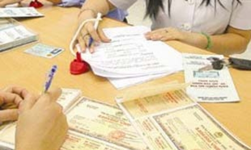 Phát hành trái phiếu ngoại tệ: “Phép thử” của Chính phủ?