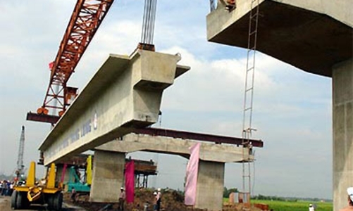 Vốn trái phiếu Chính phủ: Mức tăng đầu tư có thể “quá sức chịu đựng”