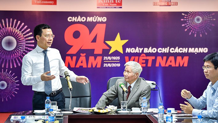 Bộ trưởng Nguyễn Mạnh Hùng: Báo chí là cầu nối cho khát vọng Việt Nam hùng cường - Ảnh 1.