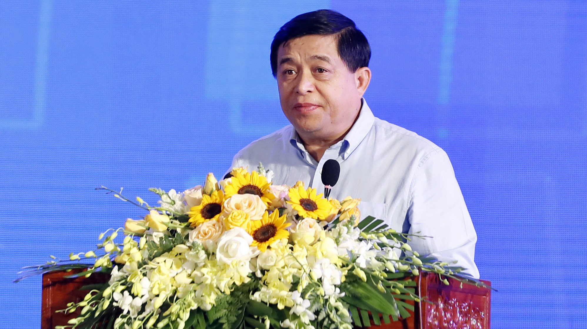 Bộ trưởng Nguyễn Chí Dũng phát biểu tại Hội nghị phát triển vùng miền Trung sáng 20/8 tại Bình Định.