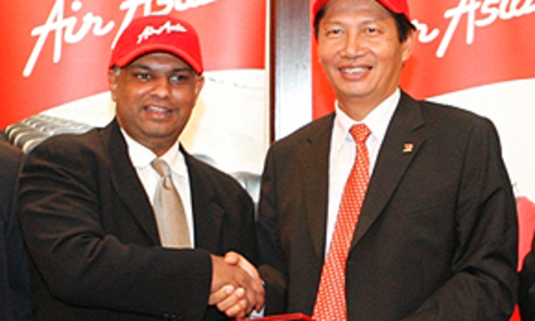 Lễ ký hợp tác giữa Vinashin và AirAsia.