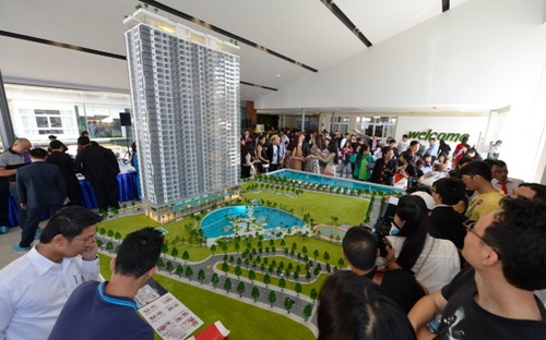 Theo khảo sát, giá cả nhà chung cư chỉ tăng khoảng 1,5-3% so với tháng 
trước nhưng nếu so với cùng kỳ năm trước giá chung cư đã tăng 7-10%. 